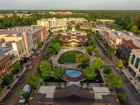 the woodlands market street.